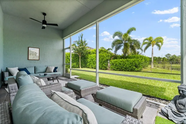 $727,500 | 4713 Southwest Briarwood Court, Stuart, FL 34997