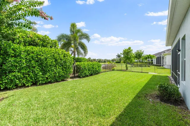 $727,500 | 4713 Southwest Briarwood Court, Stuart, FL 34997