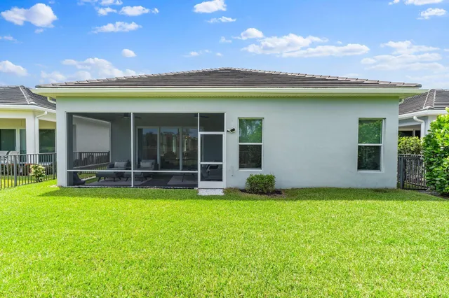 $727,500 | 4713 Southwest Briarwood Court, Stuart, FL 34997