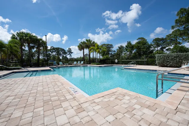$727,500 | 4713 Southwest Briarwood Court, Stuart, FL 34997