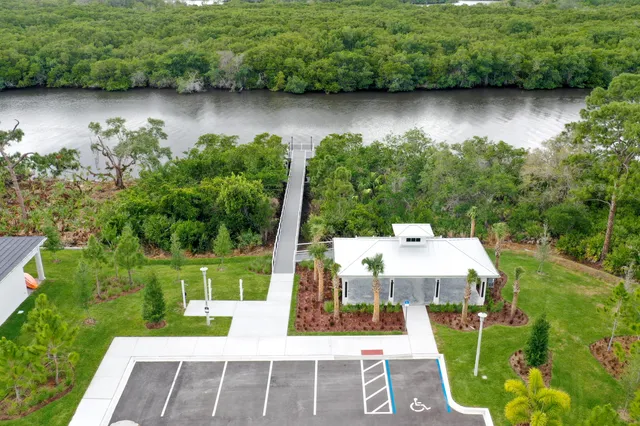 $737,500 | 4713 Southwest Briarwood Court, Stuart, FL 34997