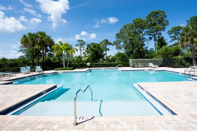 $727,500 | 4713 Southwest Briarwood Court, Stuart, FL 34997
