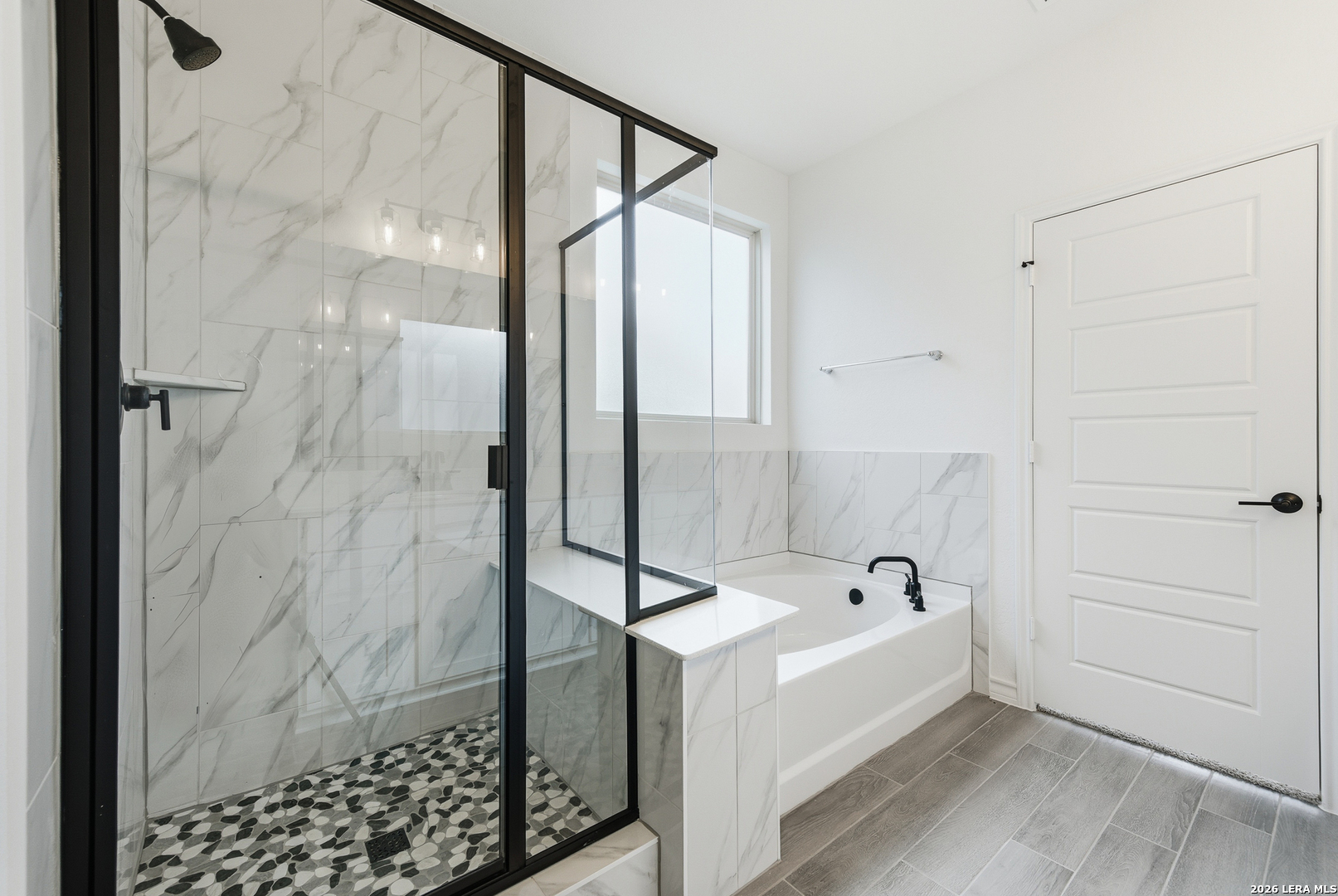 4060 Paddock Trail Seguin, TX 78155 - Photo 11 of 22