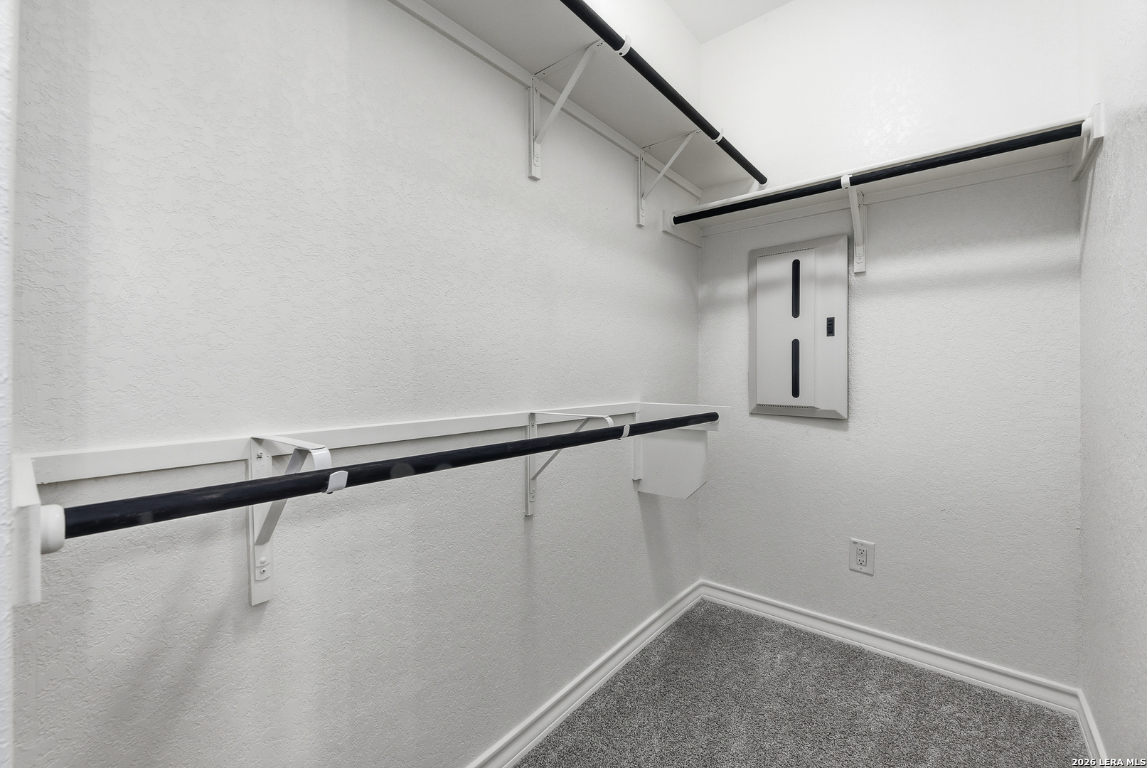 4060 Paddock Trail Seguin, TX 78155 - Photo 13 of 22