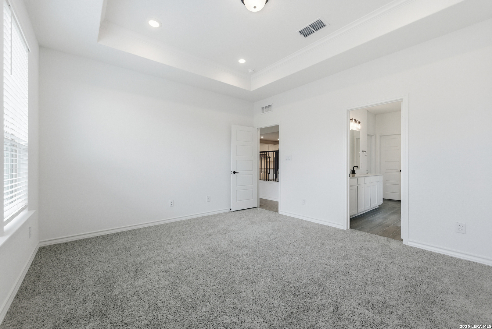 4060 Paddock Trail Seguin, TX 78155 - Photo 9 of 22