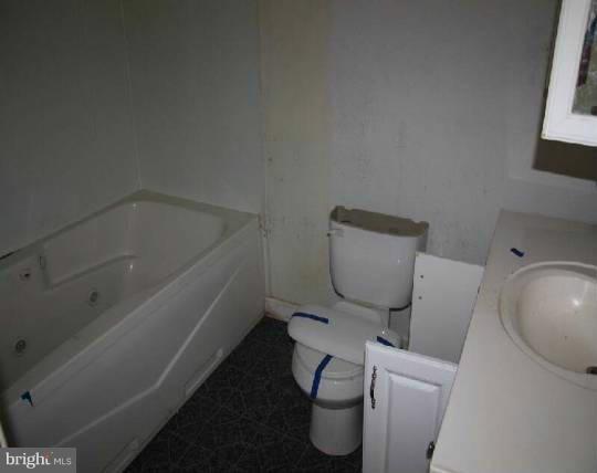 8213 Mapleville Road Boonsboro, MD 21713 - Photo 8 of 13 Interior (General)