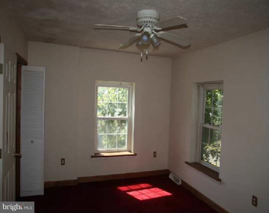 8213 Mapleville Road Boonsboro, MD 21713 - Photo 9 of 13 Interior (General)