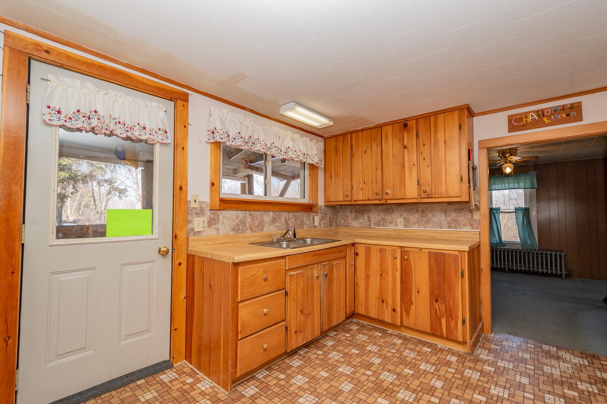 17 Daggett Street Milo, ME 04463 - Photo 9 of 53 DSC_0962