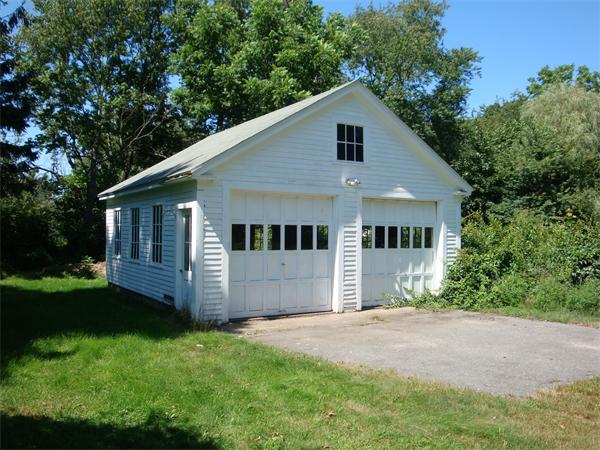 330 Boston Road Sutton, MA 01590 - Photo 3 of 30