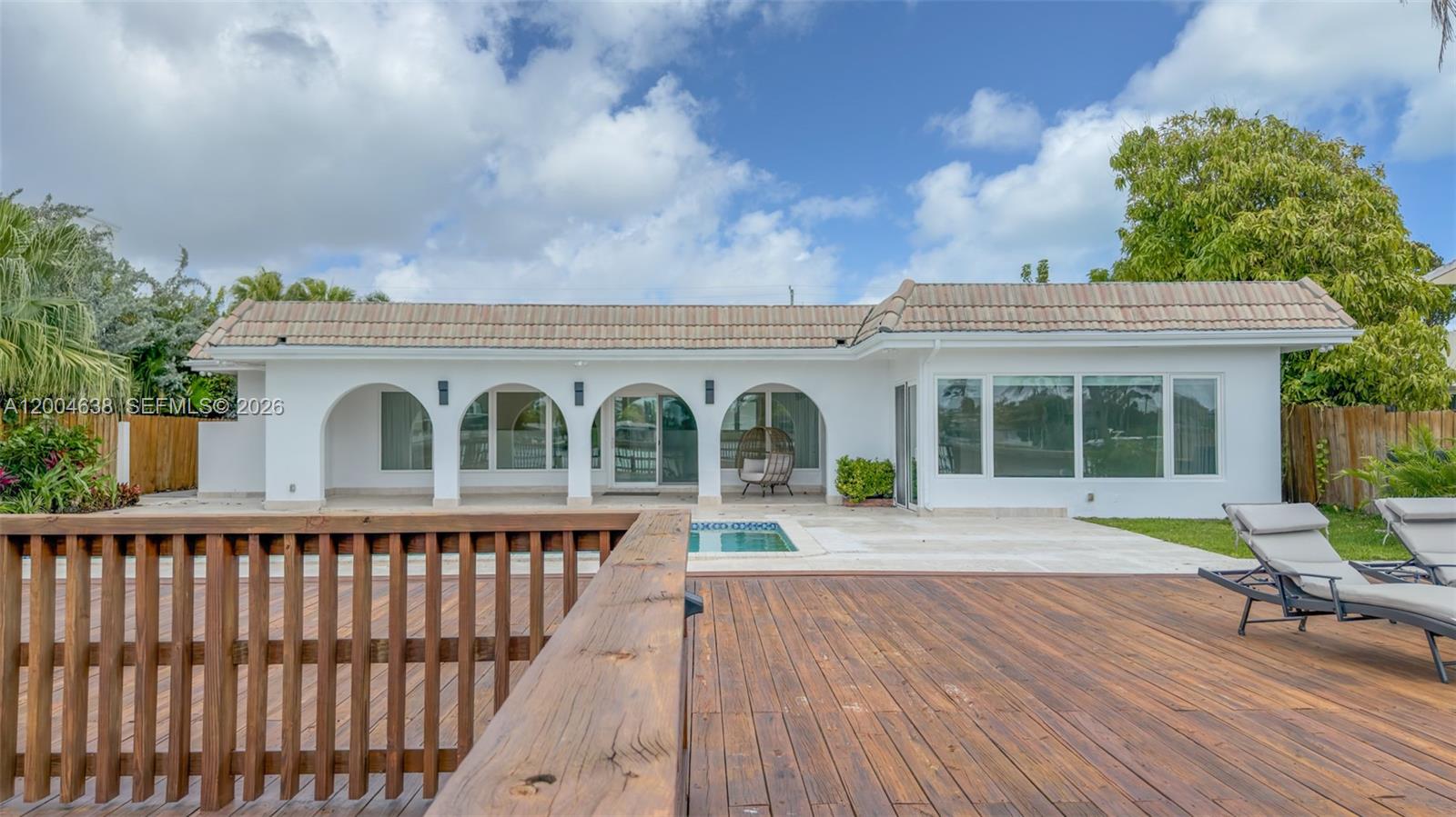 1690 Daytonia Road Miami Beach, FL 33141 - Photo 27 of 88 Photo 27