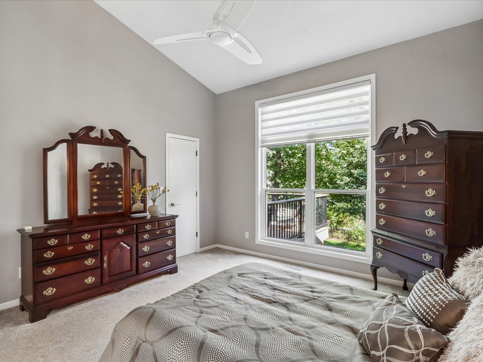 801 East Post Road Southeast Cedar Rapids, IA 52403 - Photo 10 of 29 Gallery Image 10