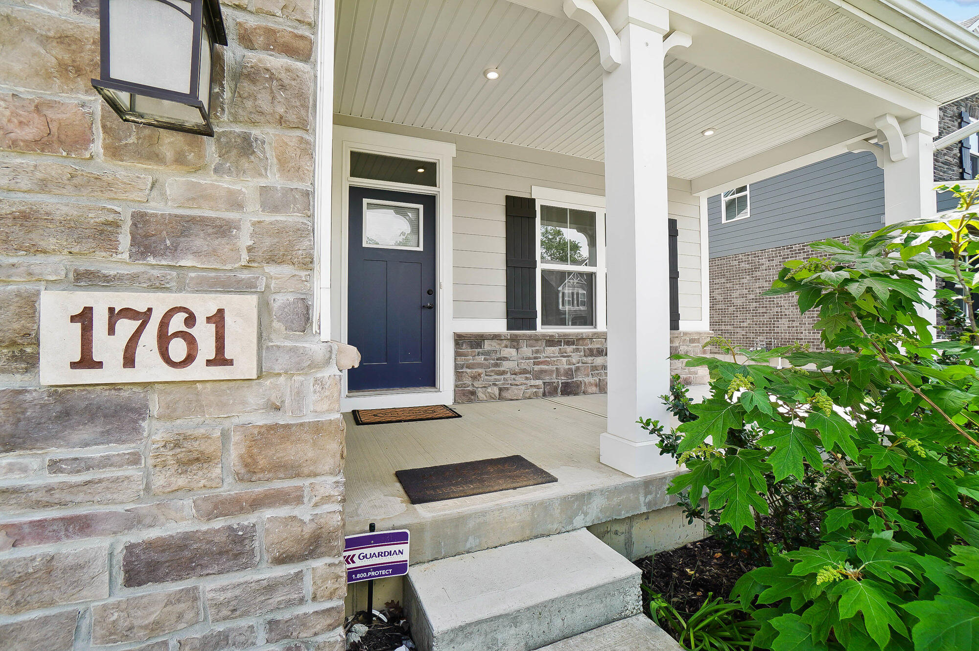 1761 Wandering Stream Way Dayton, OH 45458 - Photo 3 of 45 Gallery Image 3