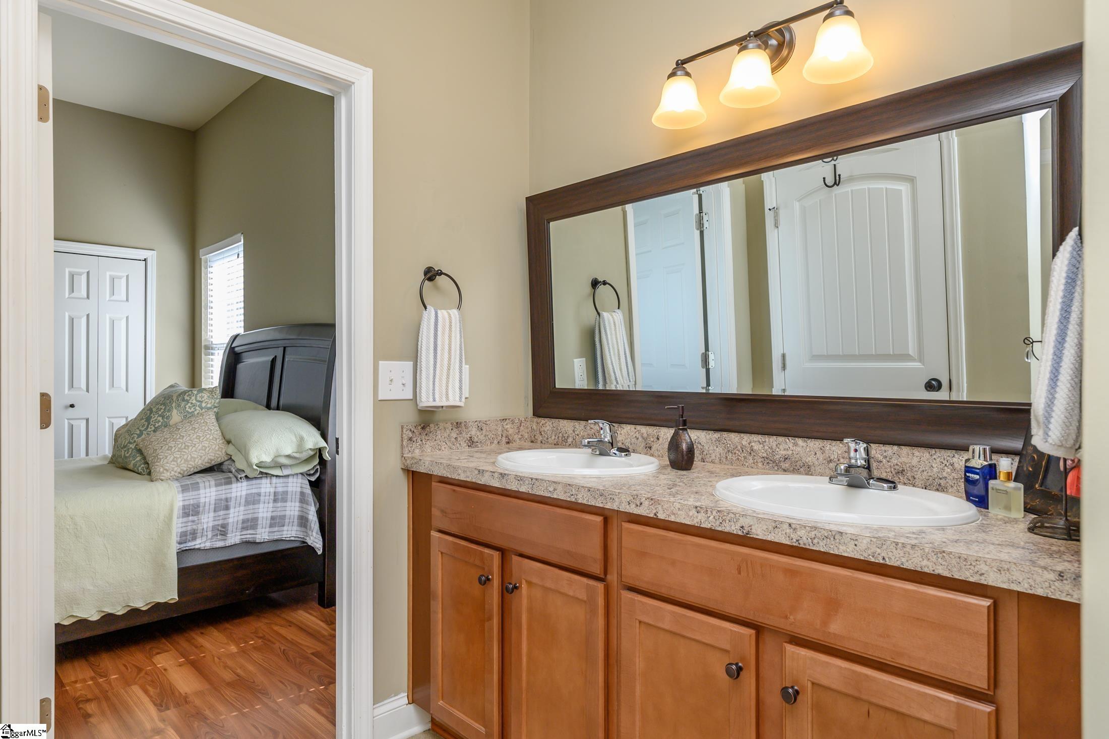 438 Oliver Scotts Mill Road Honea Path, SC 29654 - Photo 23 of 33