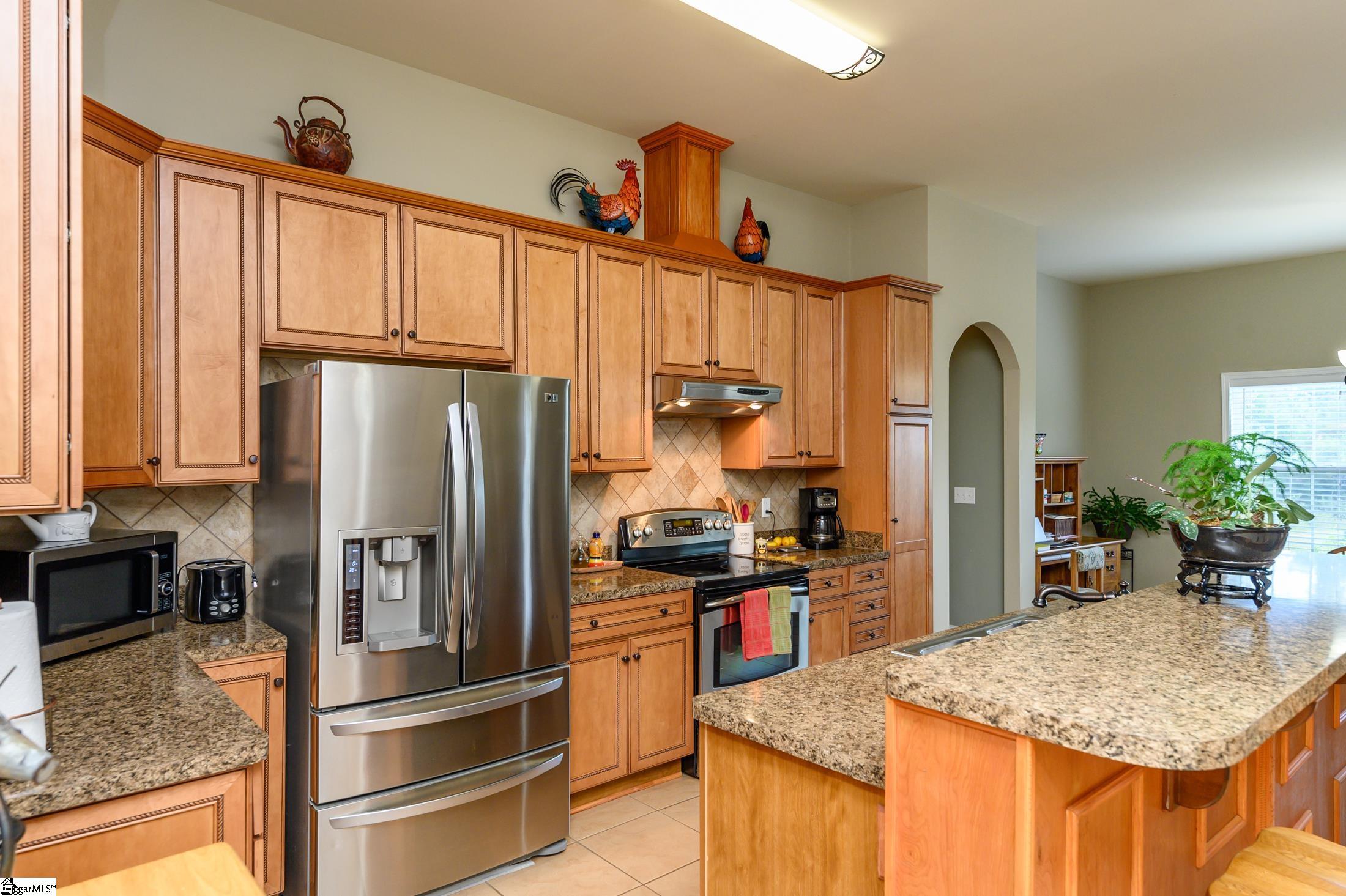 438 Oliver Scotts Mill Road Honea Path, SC 29654 - Photo 7 of 33