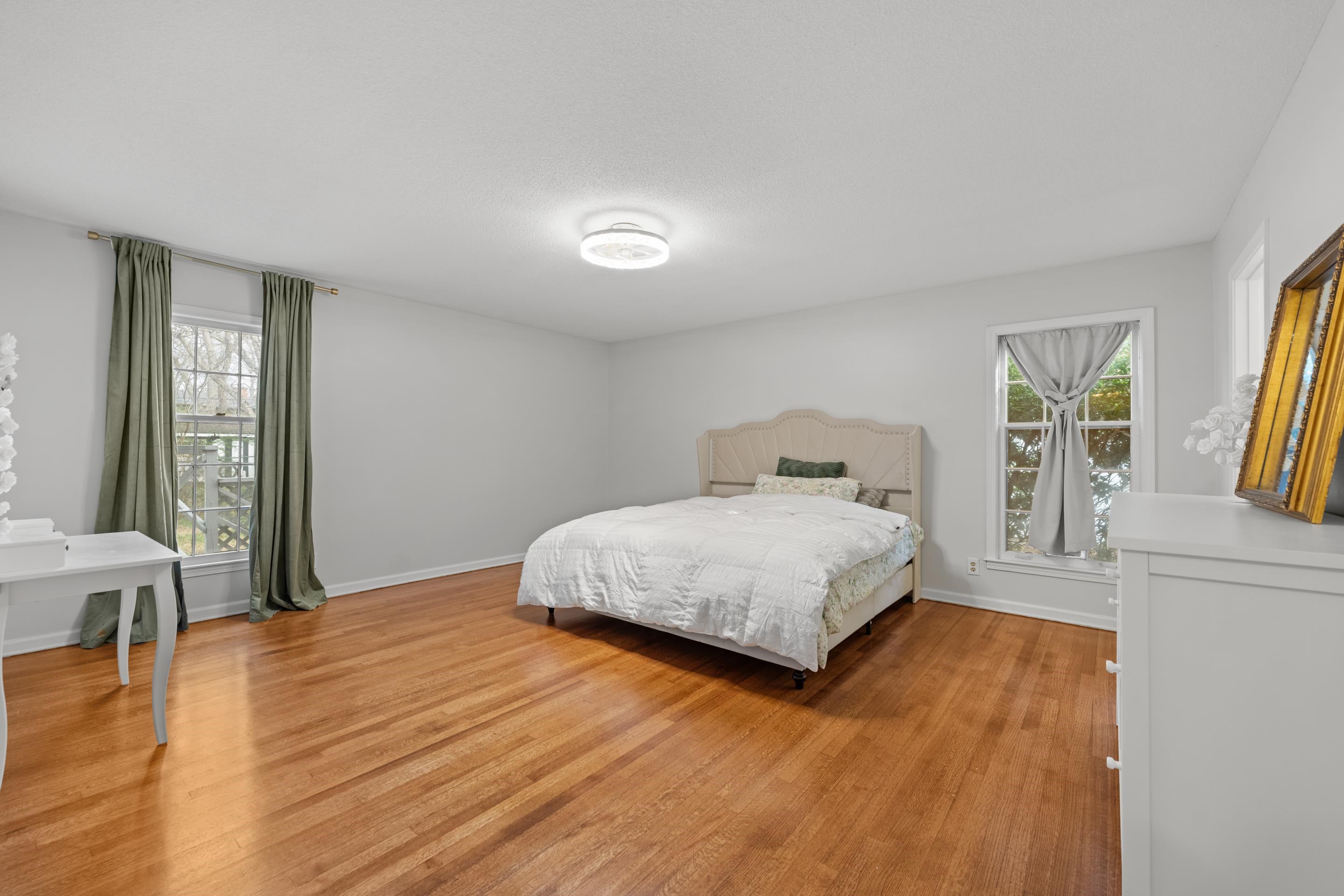 5330 Walnut Grove Road Memphis, TN 38120 - Photo 10 of 31 Gallery Image 10