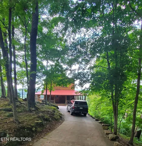 $599,000 | 636 Shug Mountain Road, Oneida, TN 37841