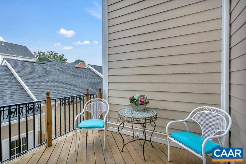 731 Rainier Road Charlottesville, VA 22903 - Photo 4 of 25