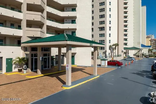 a view of a large building