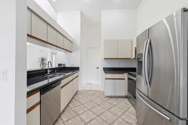 $3,400 | 1902 Southeast Gaskins Circle, Port St. Lucie, FL 34952