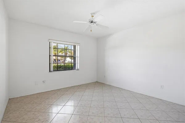 $3,400 | 1902 Southeast Gaskins Circle, Port St. Lucie, FL 34952