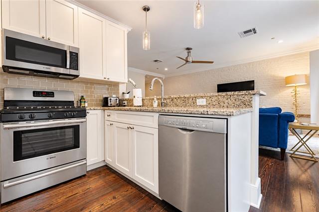 220 Decatur Street, Unit 301 New Orleans, LA 70130 - Photo 4 of 22 Gallery Image 4
