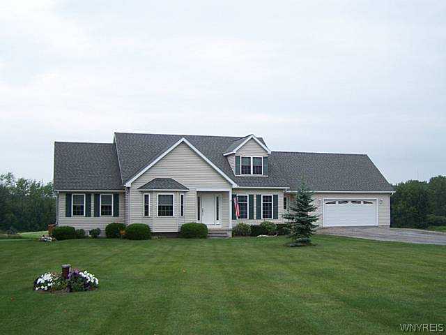 9246 Putnam Road Batavia, NY 14020 - Photo 1 of 1 Exterior Front