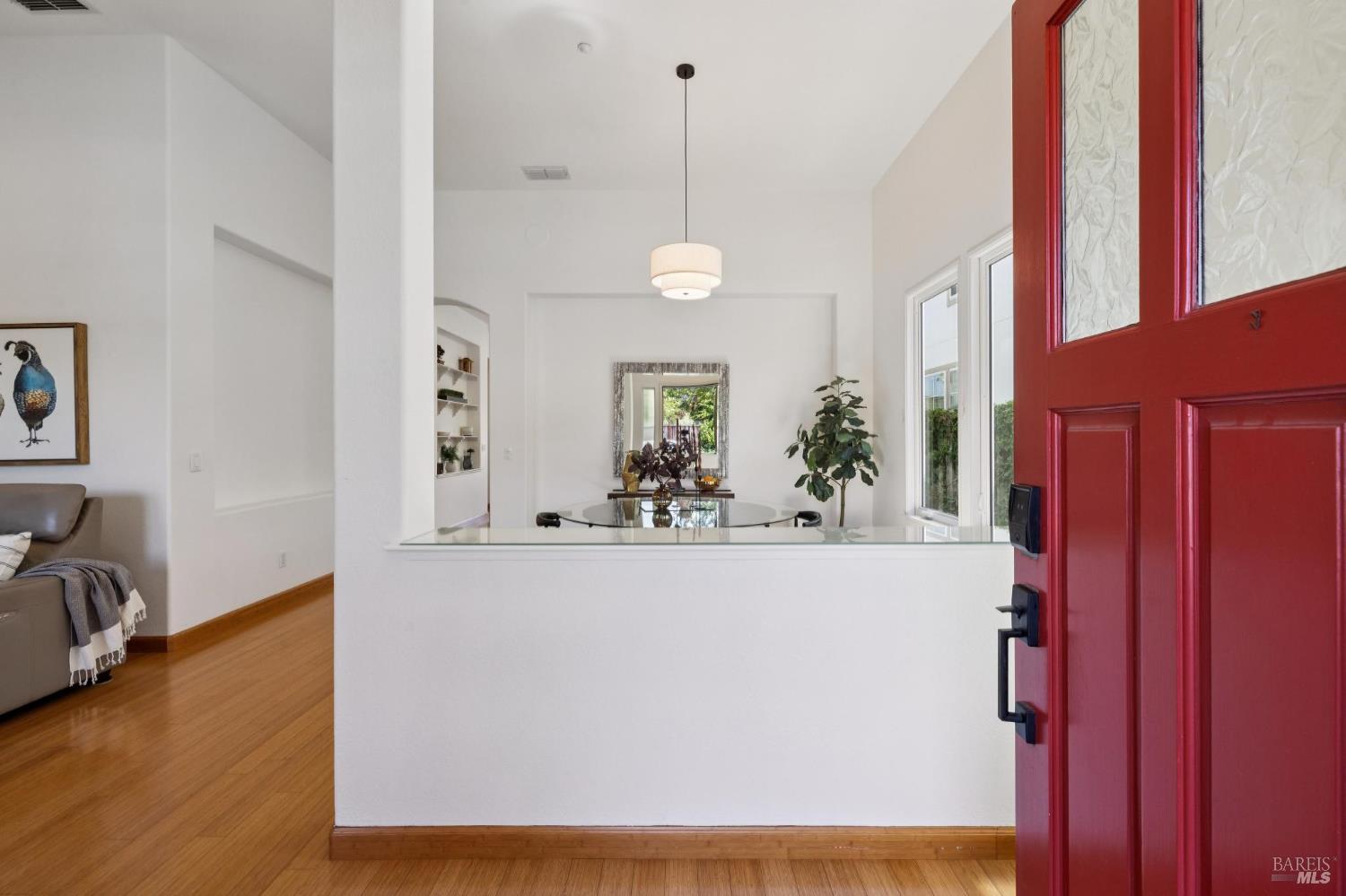 82 Maybeck Street Novato, CA 94949 - Photo 3 of 34