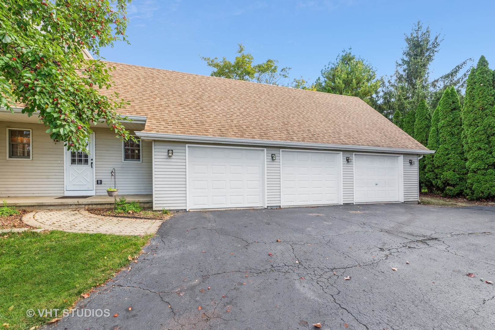 1N200 Denali Road Elburn, IL 60119 - Photo 16 of 23 a house with outdoor space