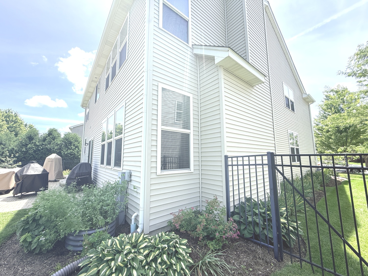 327 Shelbourne Road Volo, IL 60073 - Photo 34 of 43