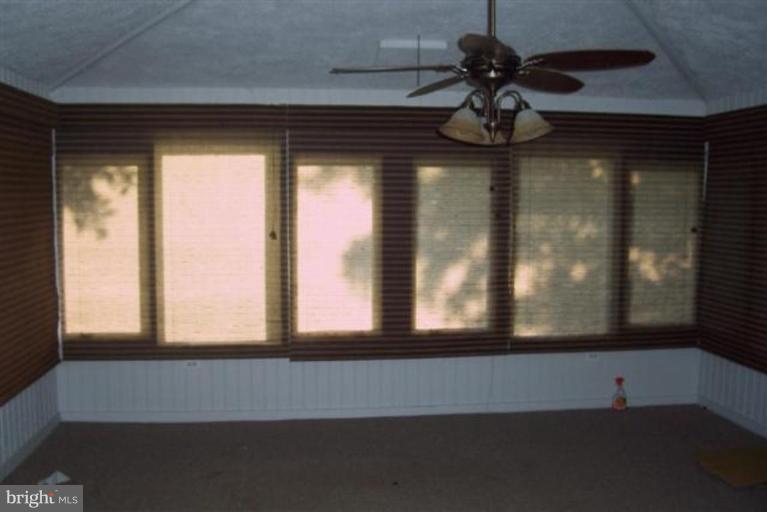 6406 Georgetown Road Broad Run, VA 20137 - Photo 4 of 4 Porch