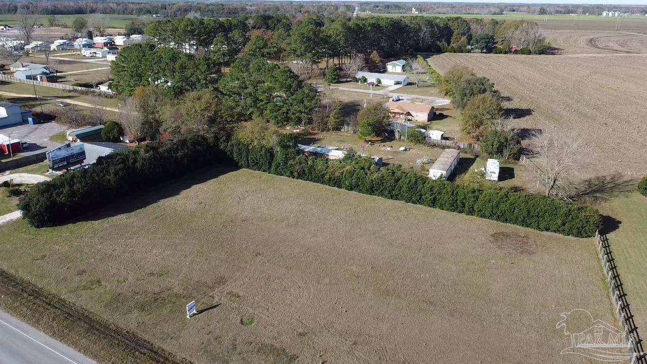 21 Atmore Al Atmore, AL 36502 - Photo 1 of 18