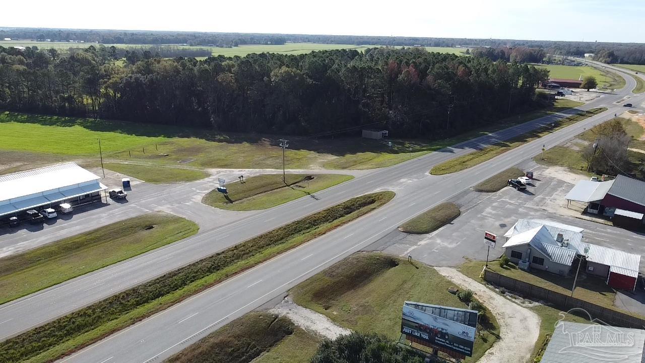 21 Atmore Al Atmore, AL 36502 - Photo 5 of 18