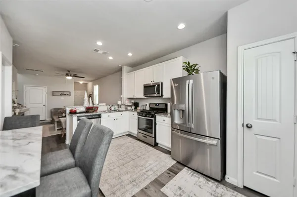 $2,600 | 3923 Calasso Court, Katy, TX 77493