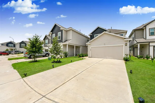 $2,600 | 3923 Calasso Court, Katy, TX 77493