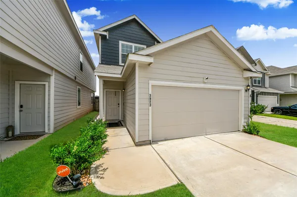 $2,600 | 3923 Calasso Court, Katy, TX 77493