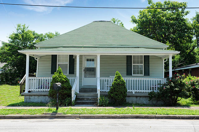 2710 Williams Street Chattanooga, TN 37408 - Photo 1 of 17 DSC_1938
