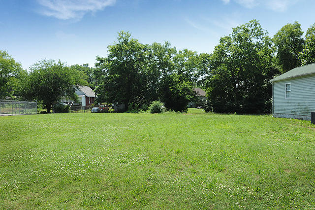 2710 Williams Street Chattanooga, TN 37408 - Photo 2 of 17 DSC_1940