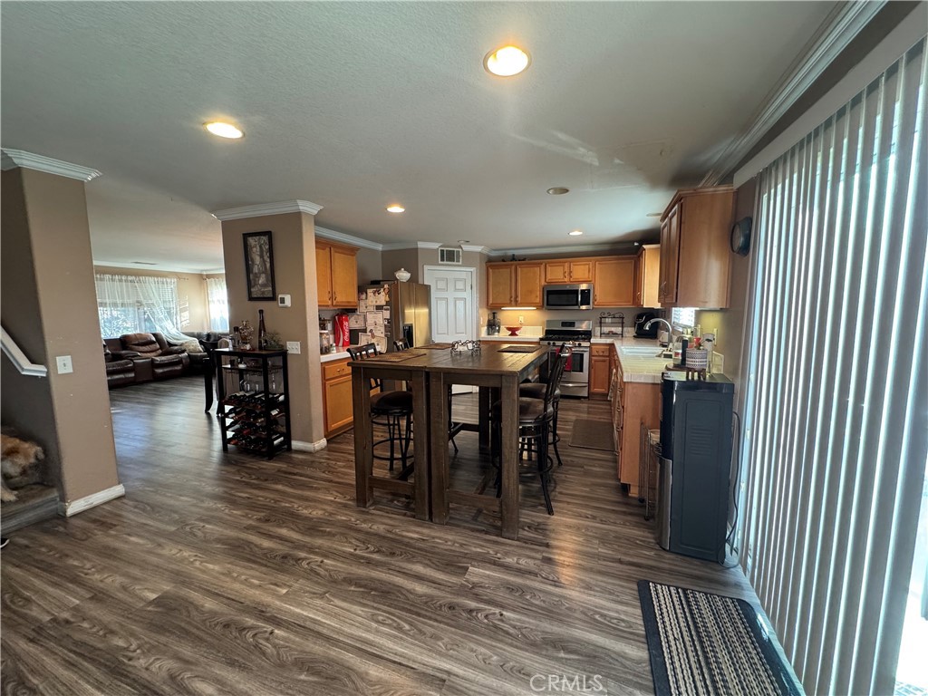 45007 Altissimo Way Lake Elsinore, CA 92532 - Photo 8 of 25