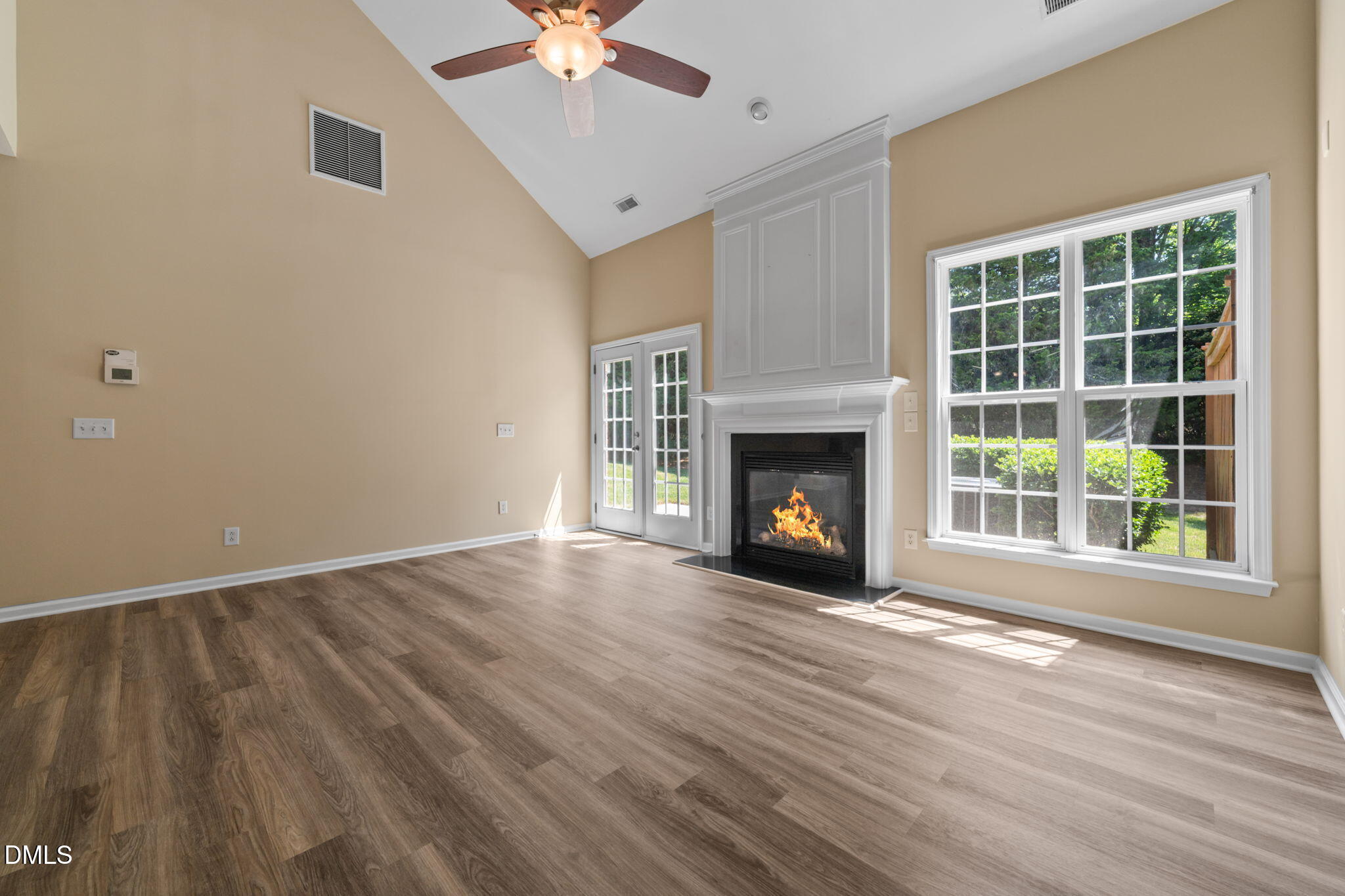 5106 Kate Denson Way Raleigh, NC 27612 - Photo 29 of 63 Living room (4)