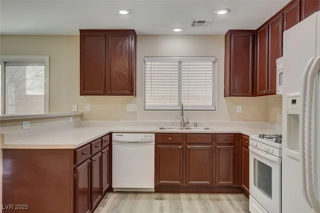 $1,750 | 5045 Aesop Avenue, Las Vegas, NV 89139