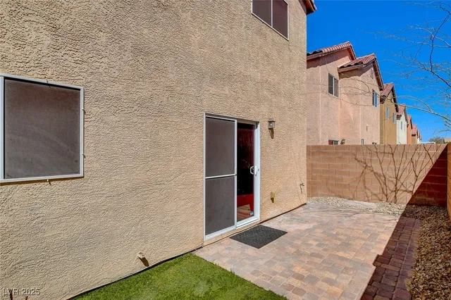 $1,750 | 5045 Aesop Avenue, Las Vegas, NV 89139