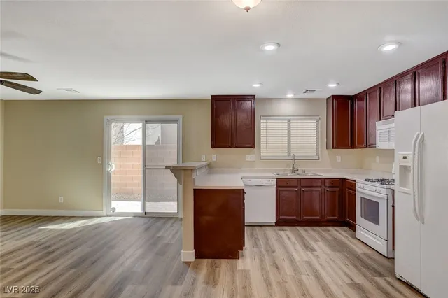 $1,750 | 5045 Aesop Avenue, Las Vegas, NV 89139