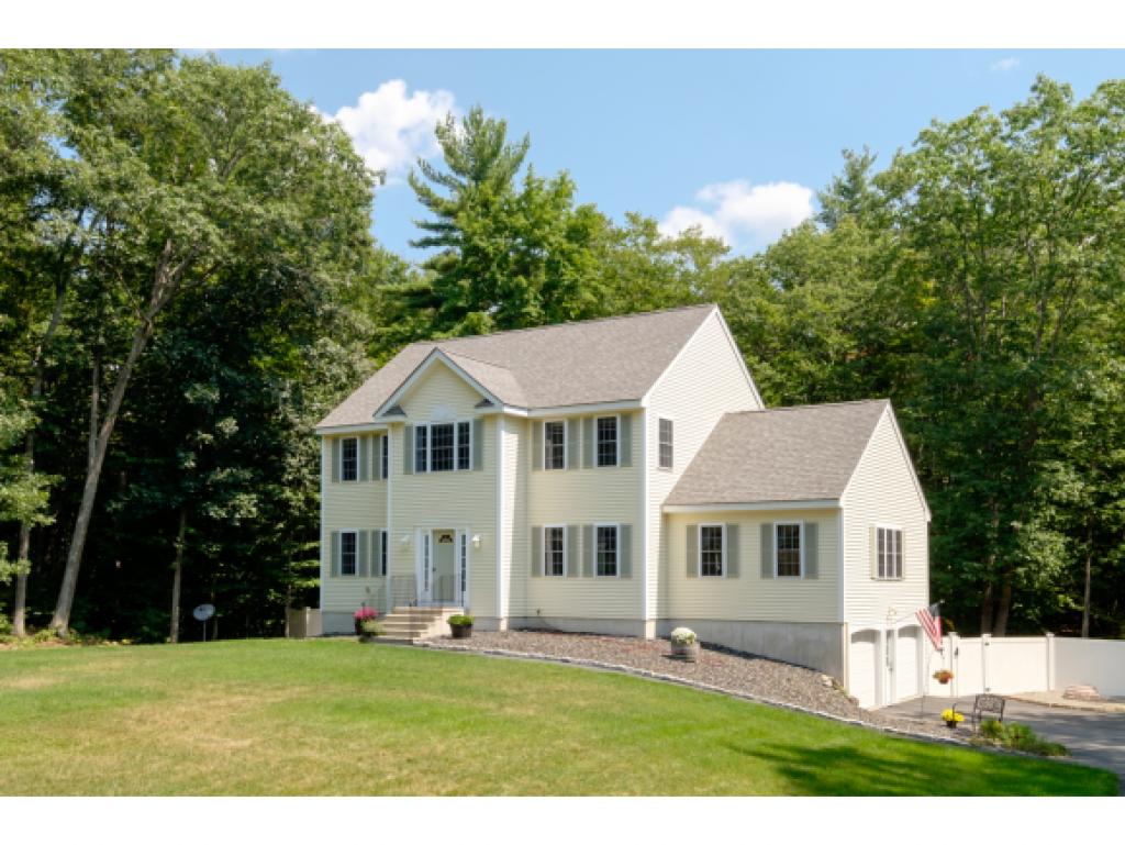 10 Eagle Hill Road Raymond, NH 03077 - Photo 2 of 36