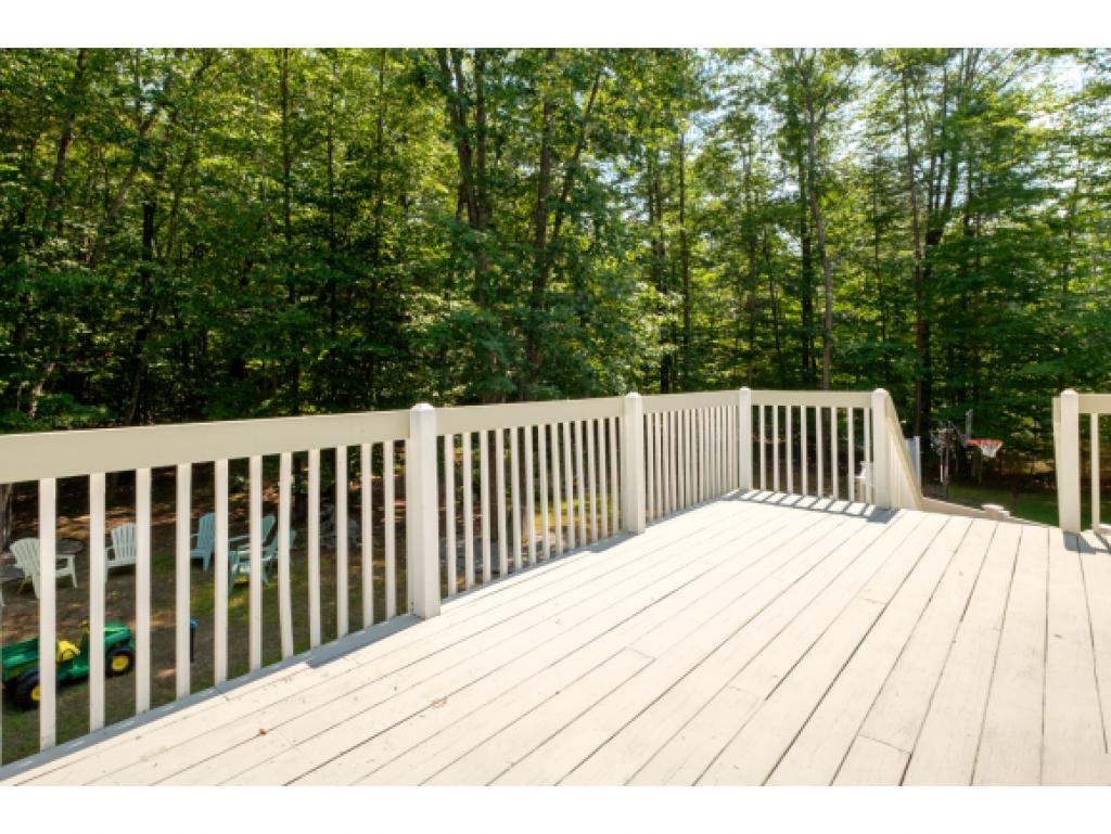 10 Eagle Hill Road Raymond, NH 03077 - Photo 31 of 36