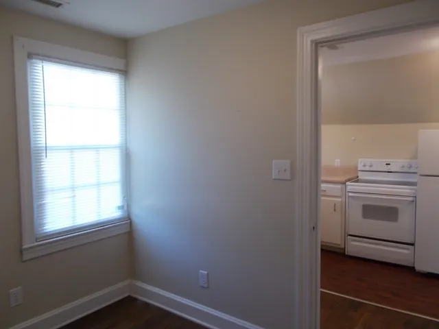 $1,150 | 216 Thomas Terrace, Unit B, Lebanon, TN 37087