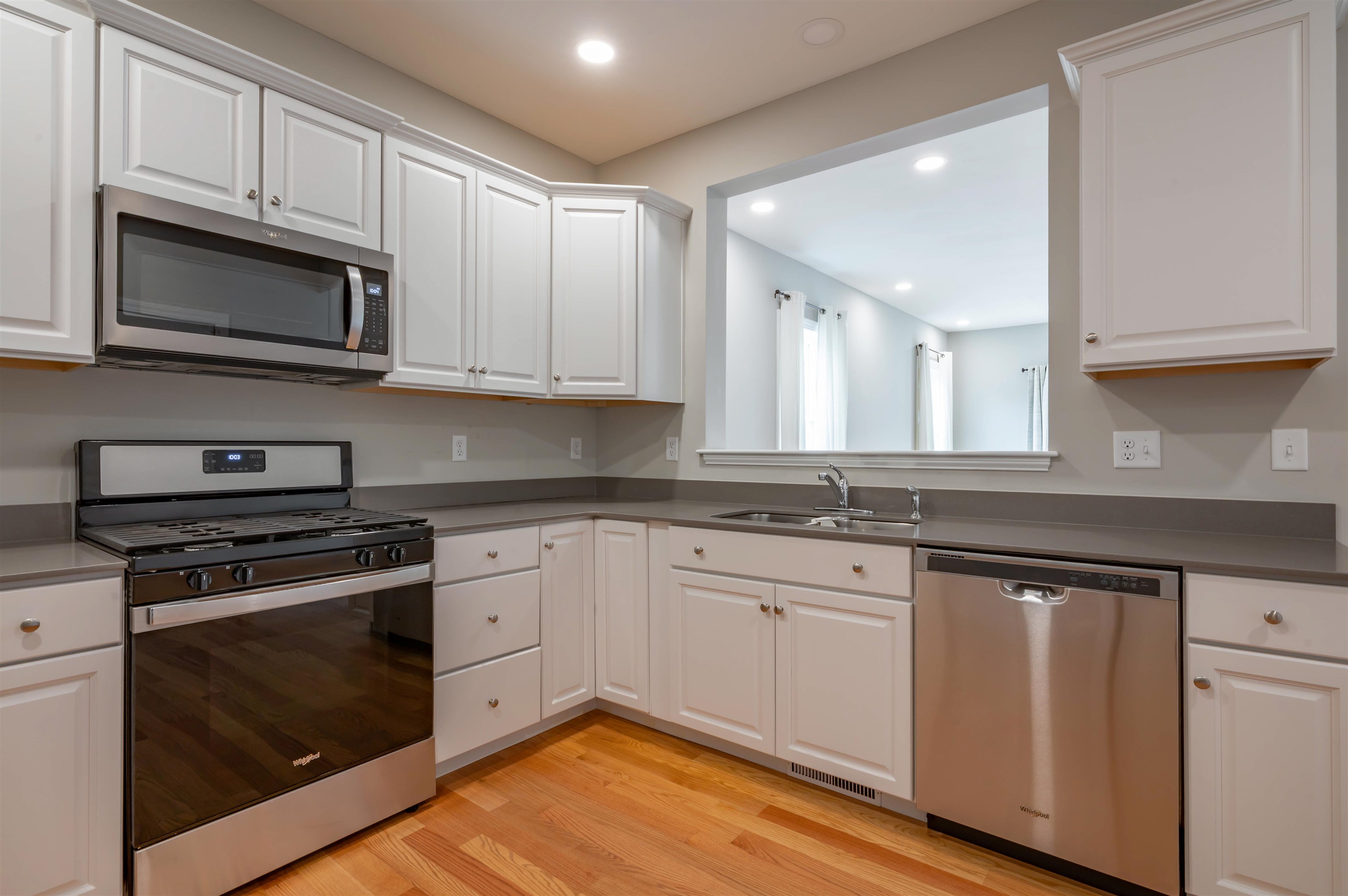 22 A Angel Point Circle Goffstown, NH 03045 - Photo 6 of 29