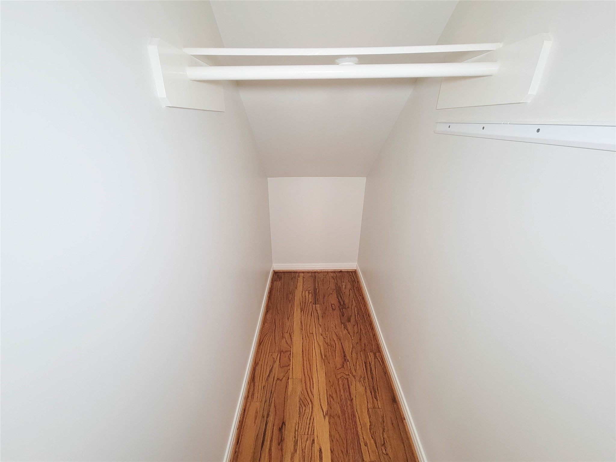3010 La Branch Street Houston, TX 77004 - Photo 13 of 43 a view of wooden floor