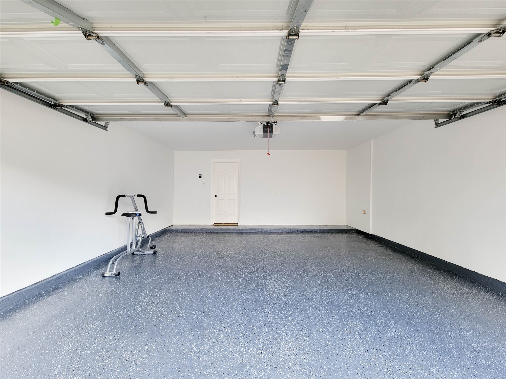 3010 La Branch Street Houston, TX 77004 - Photo 35 of 43 a view of a room with gym equipment