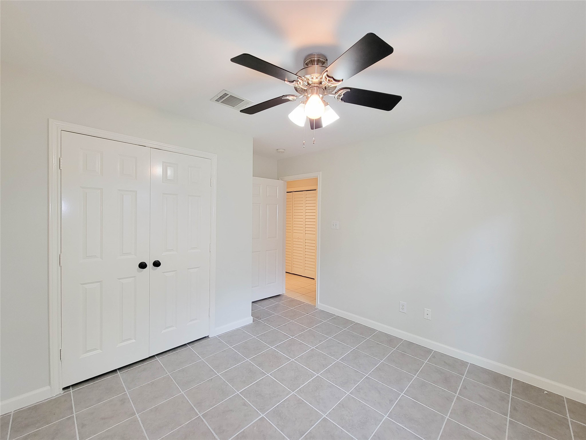 3010 La Branch Street Houston, TX 77004 - Photo 4 of 43 a view of an empty room