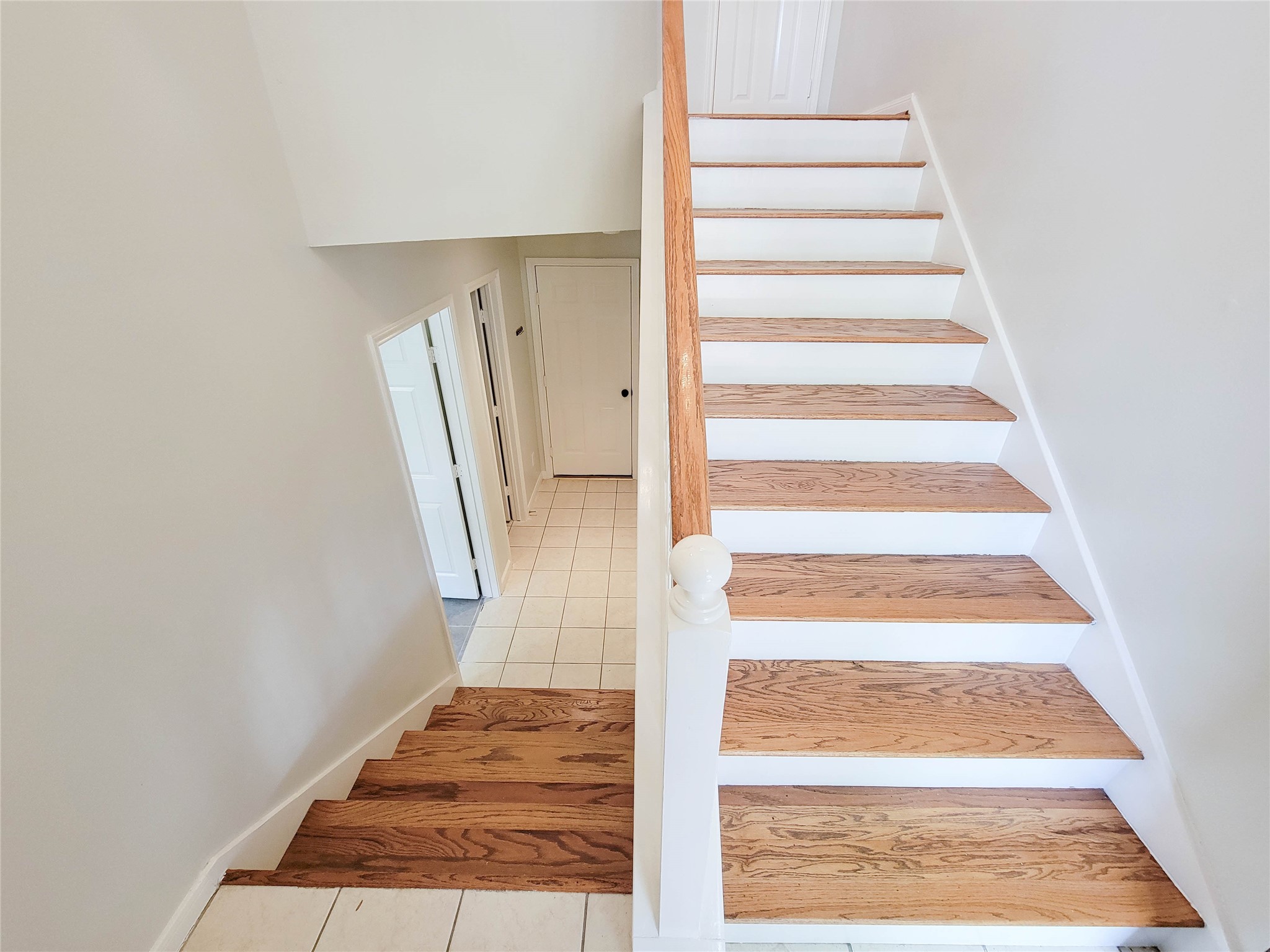 3010 La Branch Street Houston, TX 77004 - Photo 8 of 43 a view of entryway